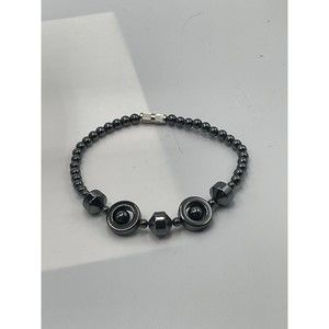 Hematite Bracelet With Beads Inside Circles 8"